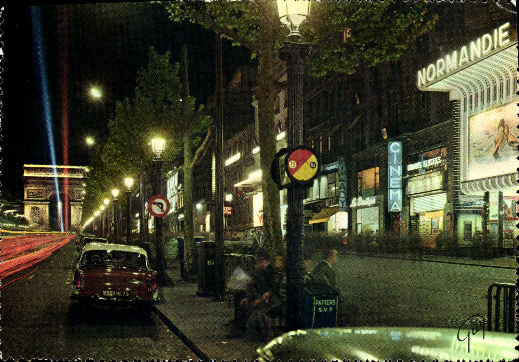 CPM Paris Et Ses Merveilles L'Avenue des Champs Elysees et l'Arc de TRiomphe de l'Etoile 