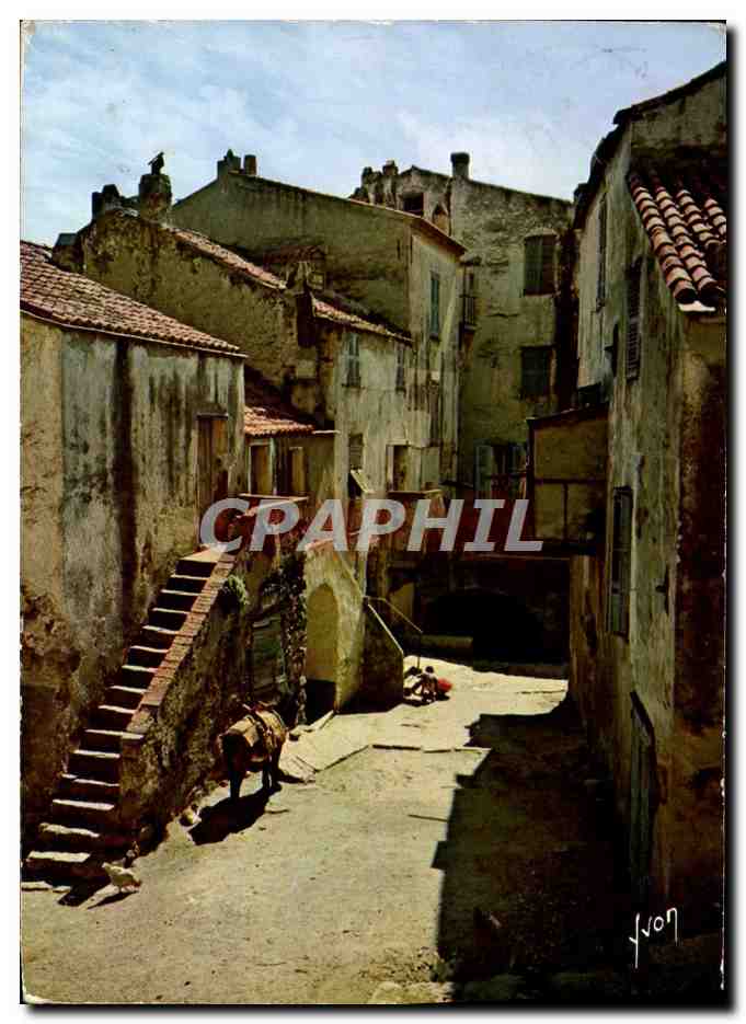 Vieilles maisons dans la basse ville — La Corse, oasis de beauté — Éditions d'Art YVON