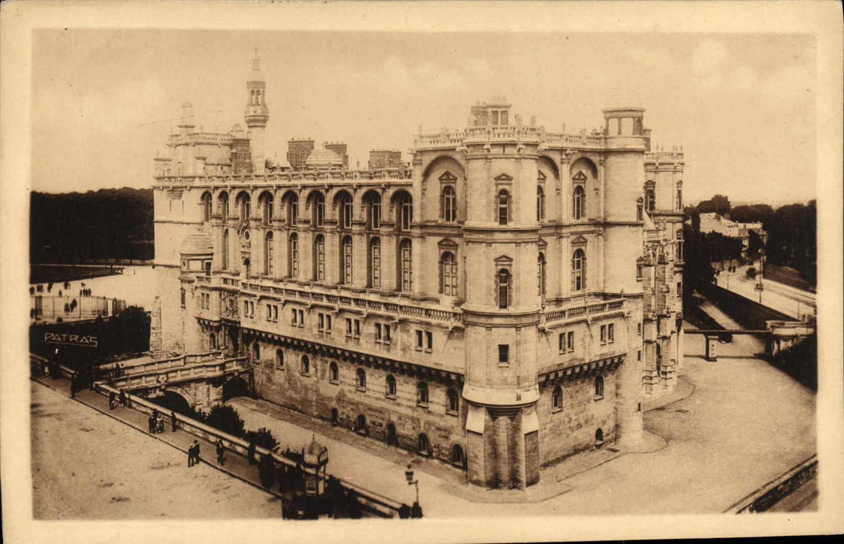 Saint-Germain-en-Laye — Le Château — Les Jolis Coins de France, n°11