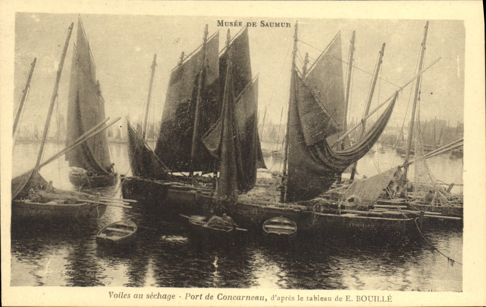Voiles au séchage - Port de Concarneau — d'après le tableau de E. BOUILLÉ — Musée de Saumur