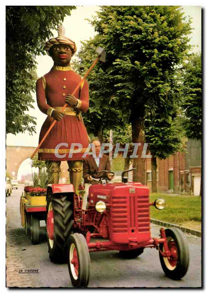CPM Les Geants de Cambrai Martin Tracteur