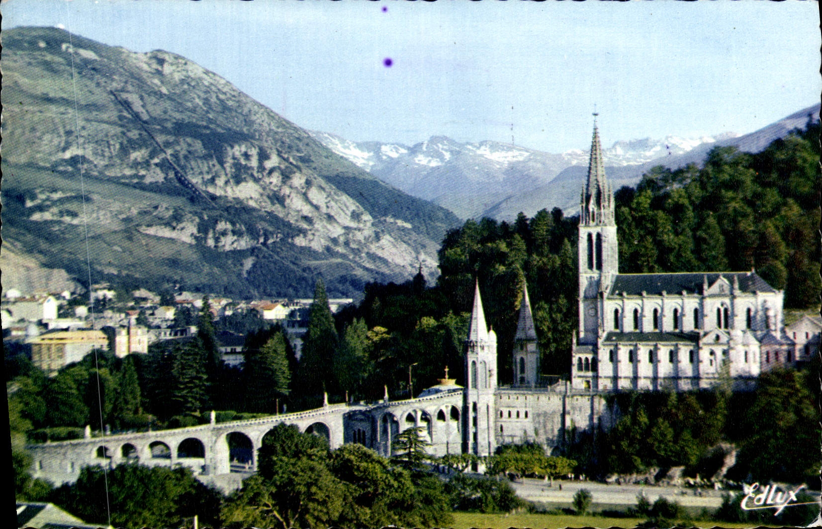 CPM Lourdes La Basilique Et Le Pic Du Jer