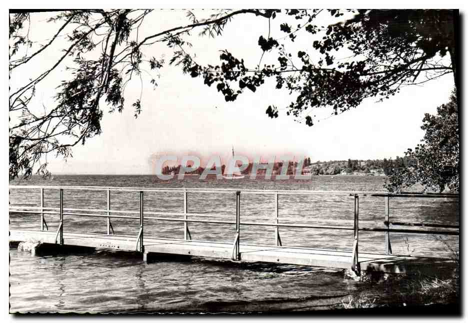 CPM Hermancia Vue Vers Tougues Bateau