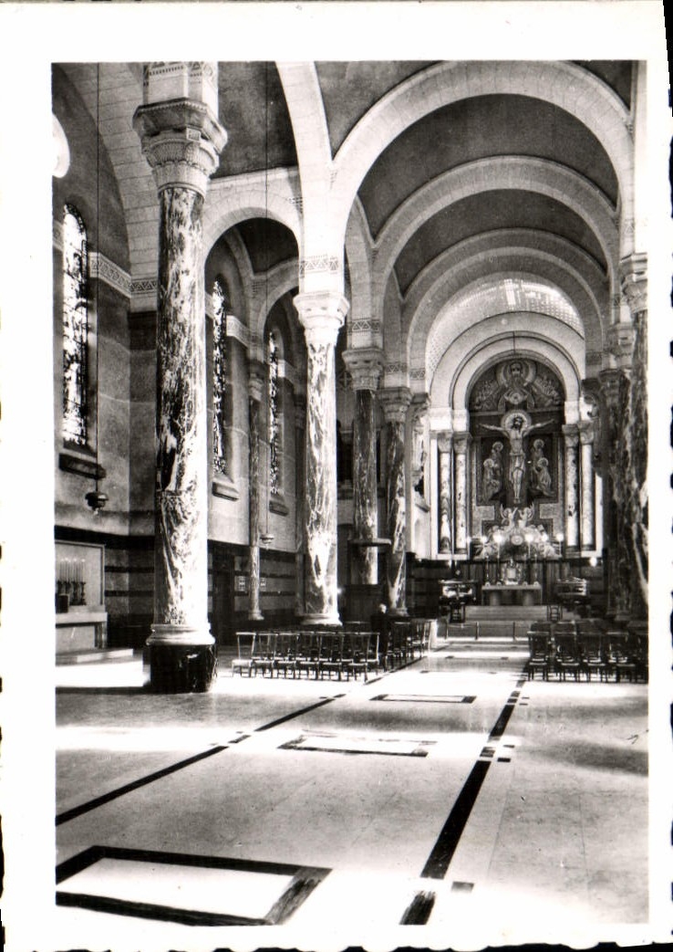 Annecy — Intérieur de la Basilique de la Visitation — CPAPHIL