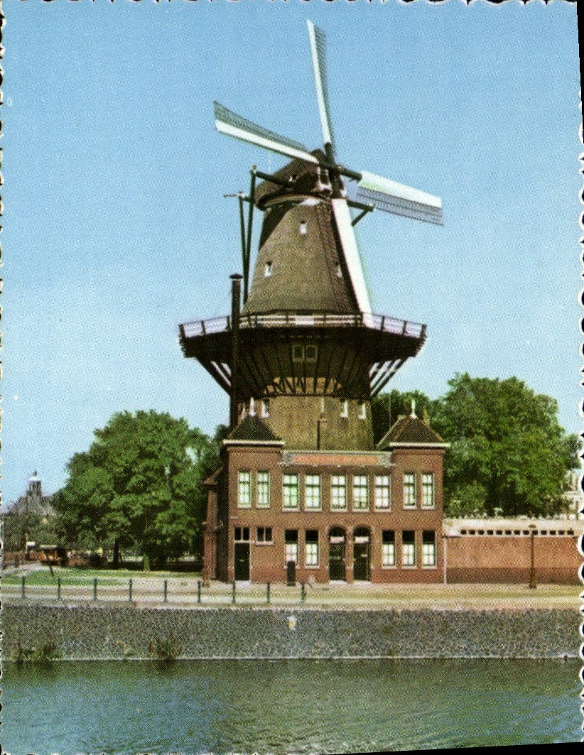 Amsterdam — Molen Cz. Peterstraat — CPAPHIL n° 12345