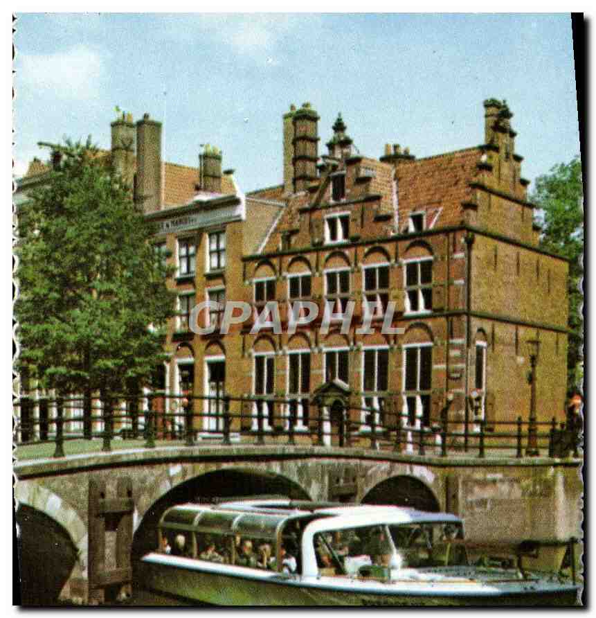 CPM Amsterdam huis Aan De Drie Grachten The House on The House On The Three Canals