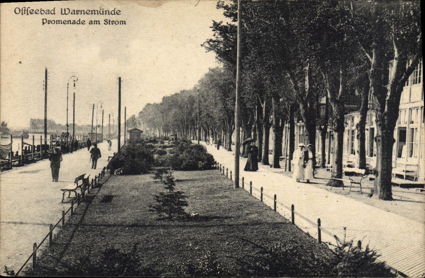 CPA Ofrfeebad Wavnemunde Promenade am Strom