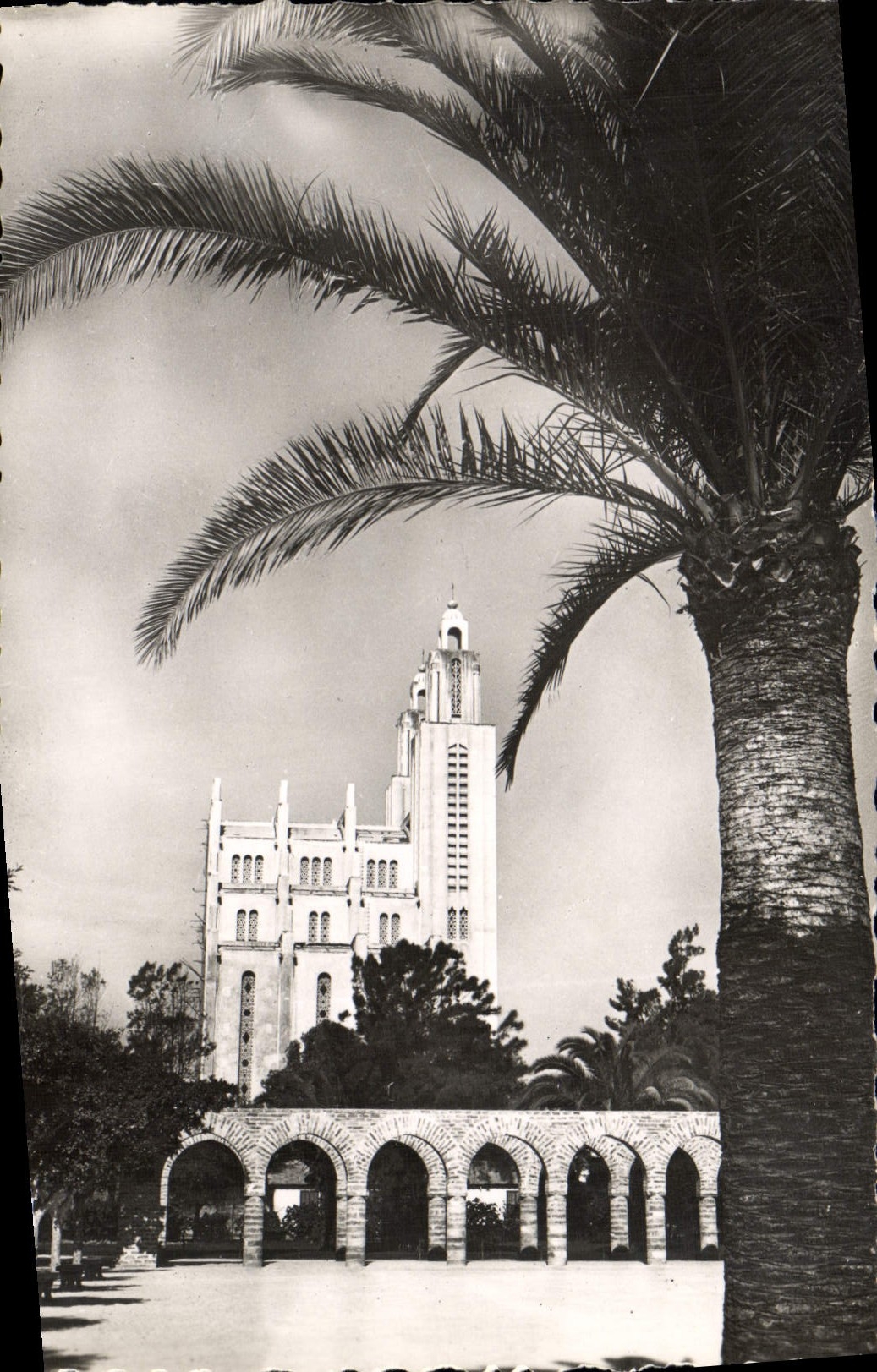CPM Casablanca Eglise du Sacre Coeur
