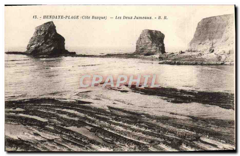 Hendaye-Plage (Côte Basque) — Les Deux Jumeaux — B. R.