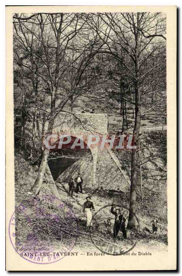 CPA Saint Leu Taverny En foret Le Pont du Diable