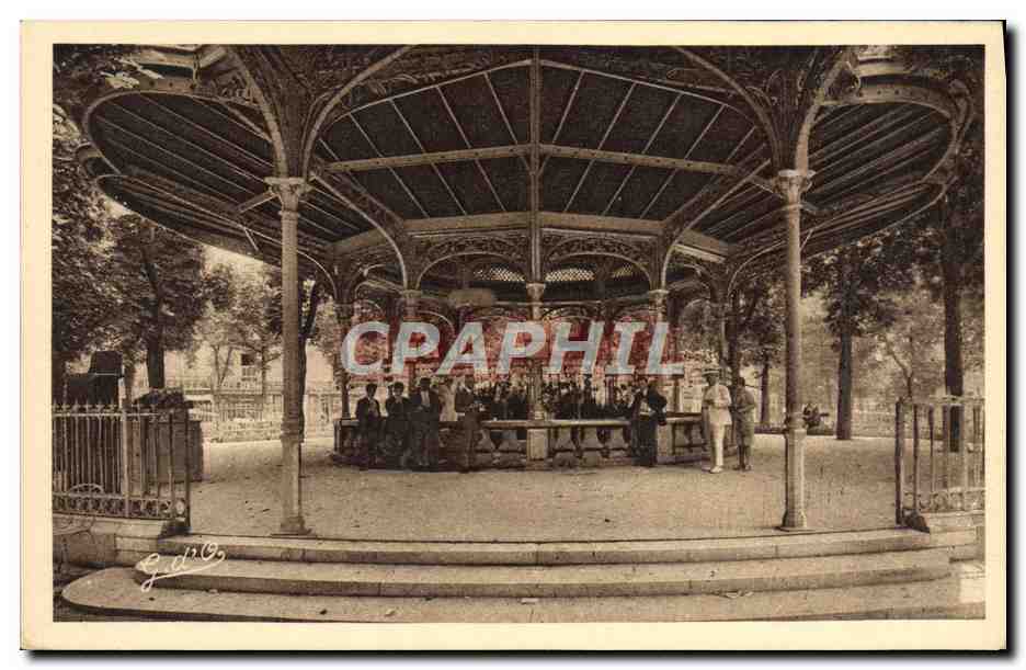 CPA Vichy Source de l'Hopital