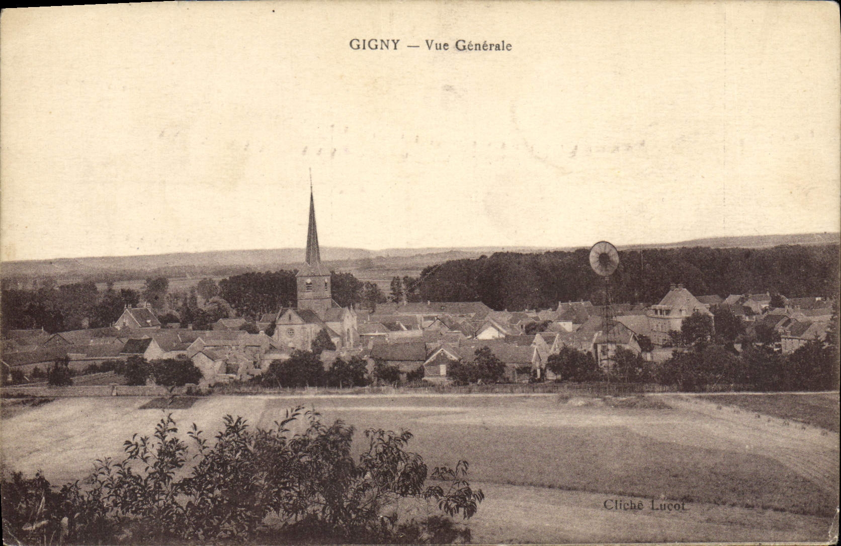 Gigny — Vue Générale — Cliché Lucot