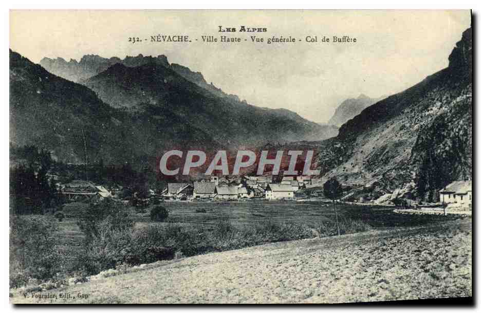 CPA Les Alpes Nevache Ville Haute Vue Generale Col De Buffere