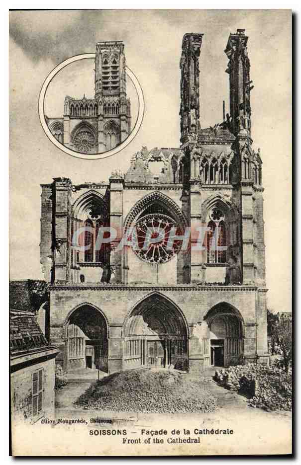 CPA Soissons Facade de la cathedrale Militaria