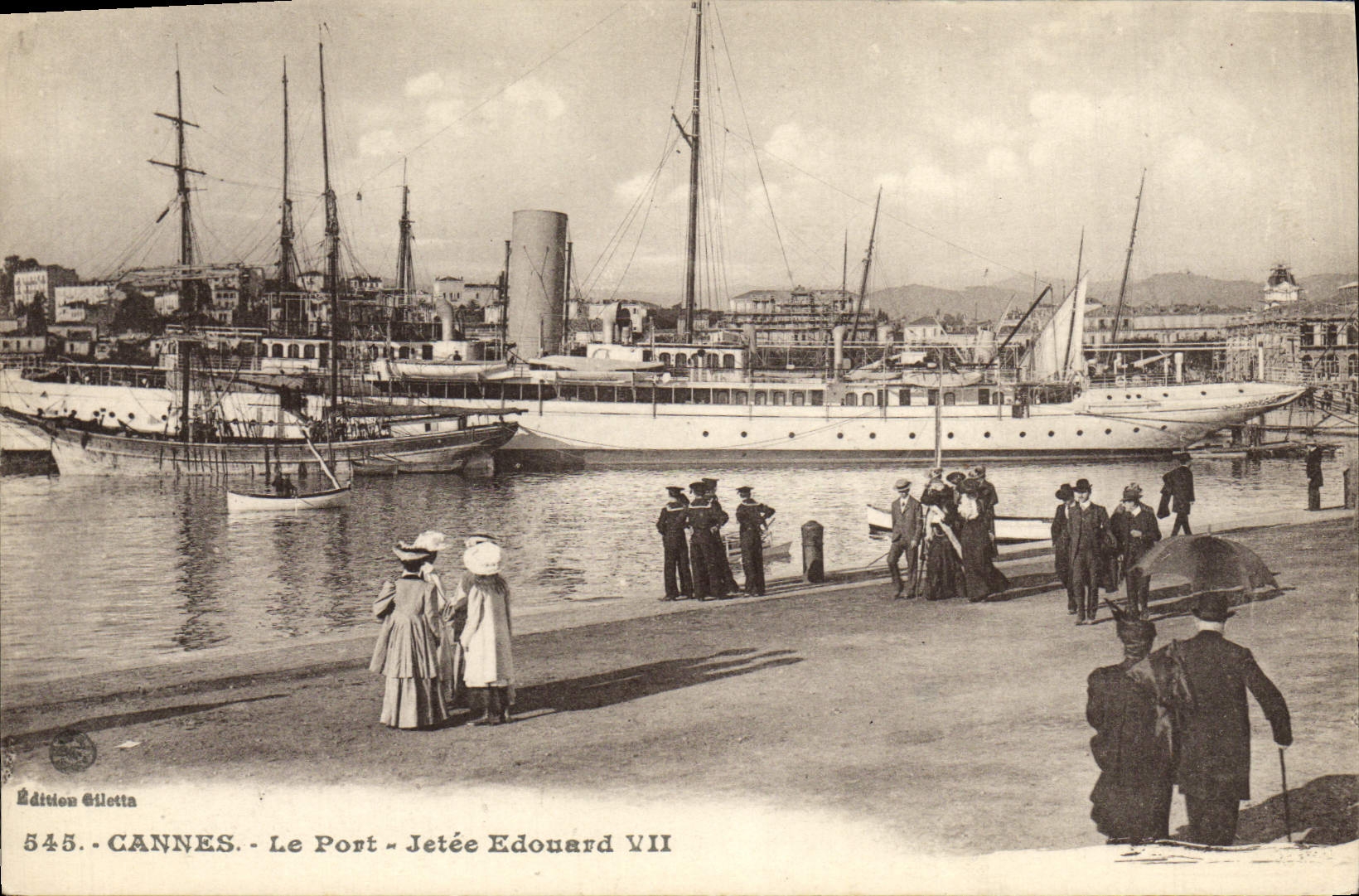 CANNES - Le Port - Jetée Édouard VII — Édition Giletta, n° 545