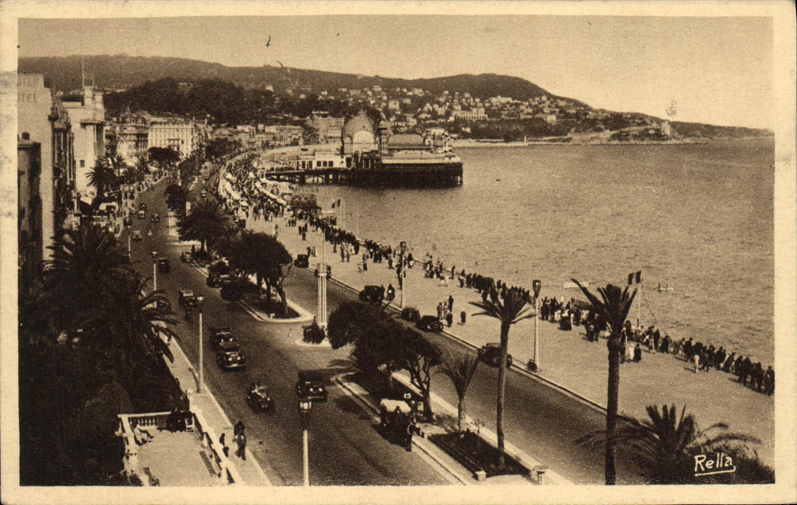CPA Nice La Promenade Des Anglais Le Casino De La Jetee Et Le Mont Boron