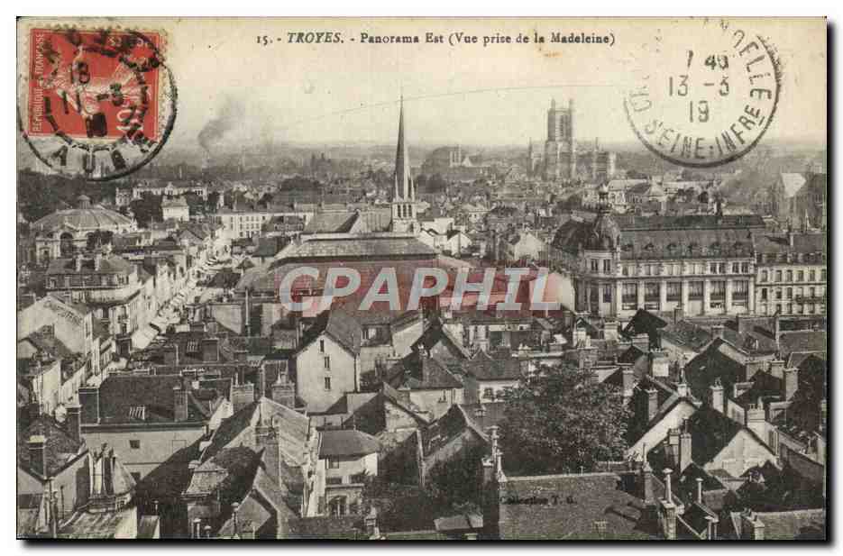 CPA Troyes Panorama Est Vue prise de la Madeleine