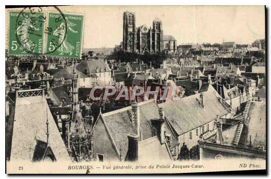CPA Bourges Vue generale prise du Palais Jacques Coeur