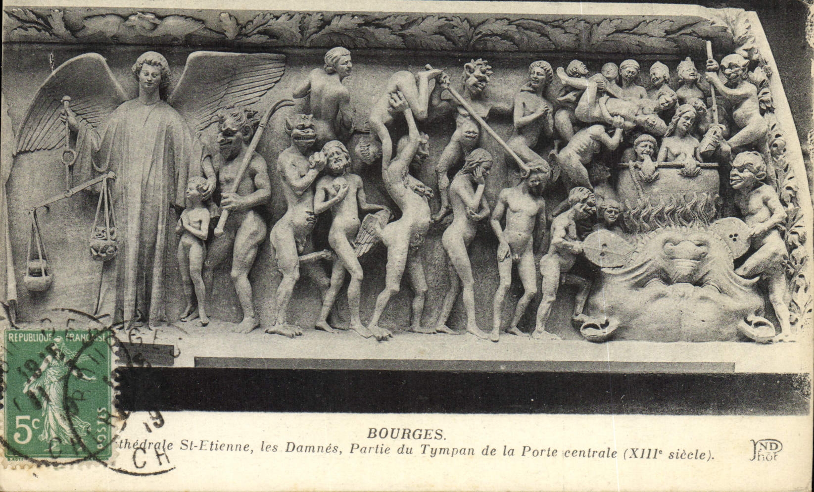 Bourges — Cathédrale St-Étienne, les Damnés, Partie du Tympaan de la Porte centrale (XIIIe siècle) — JND Phot.