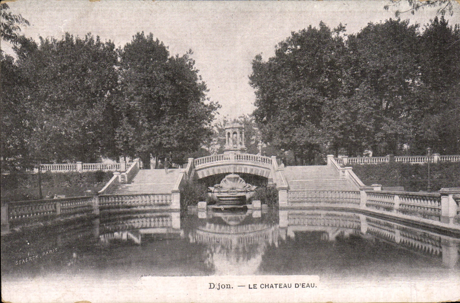 Dijon — Le Château d'Eau — Staerck, Paris