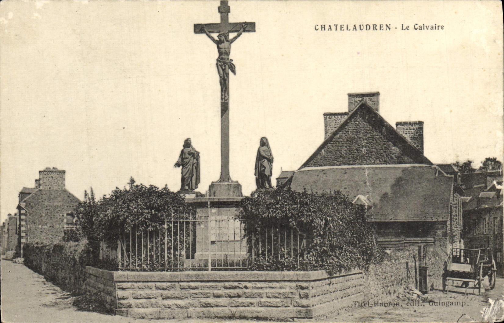 CPA Chatelaudren Le Calvaire