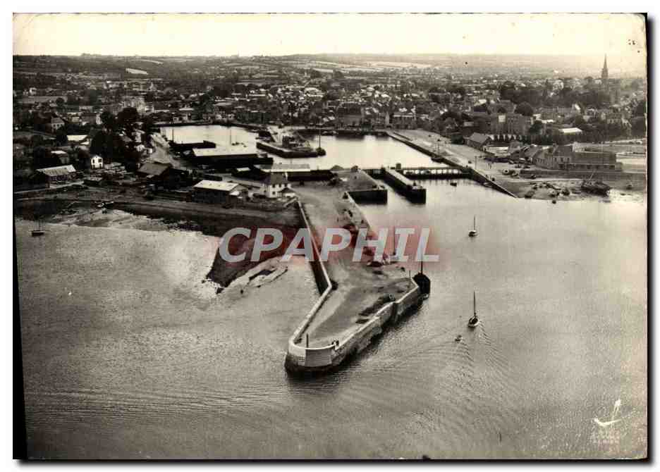CPM Avion Au Dessus De Paimpol la Jetee et les Bassins