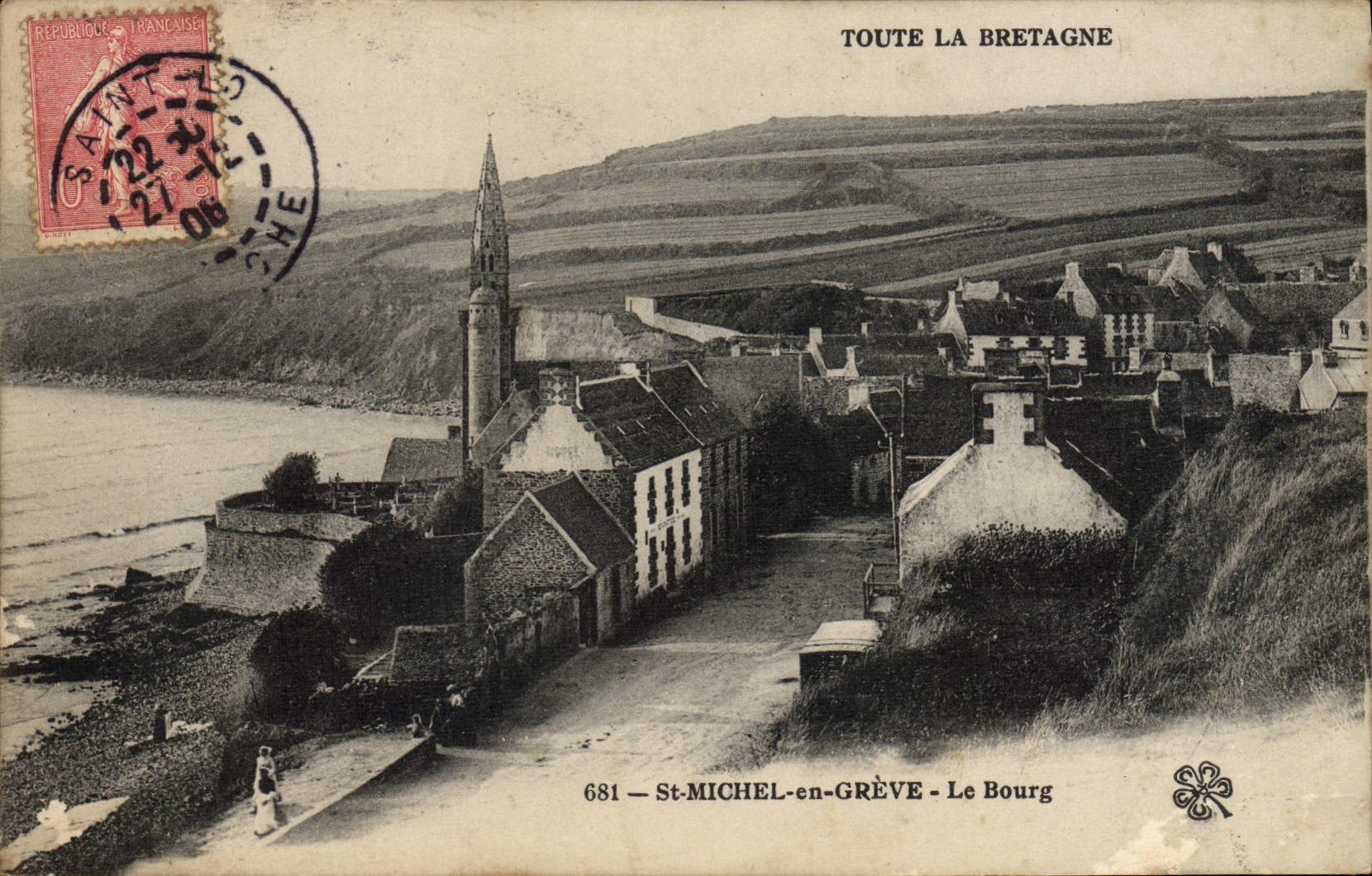 St-Michel-en-Grève — Le Bourg — Toute la Bretagne