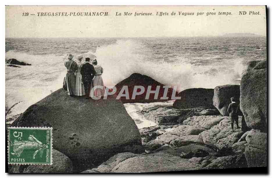 Tregastel-Ploumanac'h — La Mer furieuse. Effets de Vagues par gros temps. ND Phot.