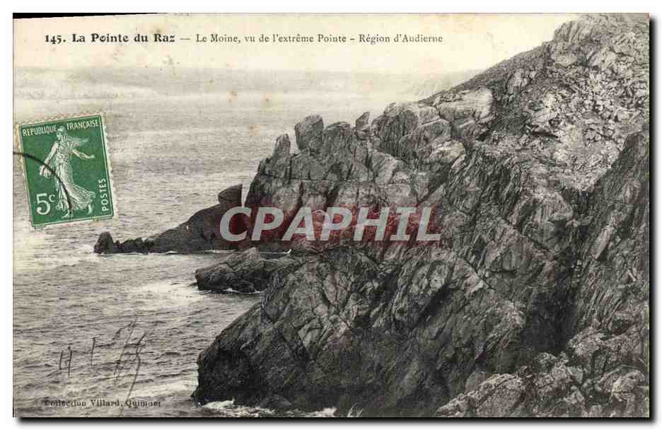CPA La Pointe Du Raz Le Moine Vu De l'Extreme Pointe Region d'Audierne