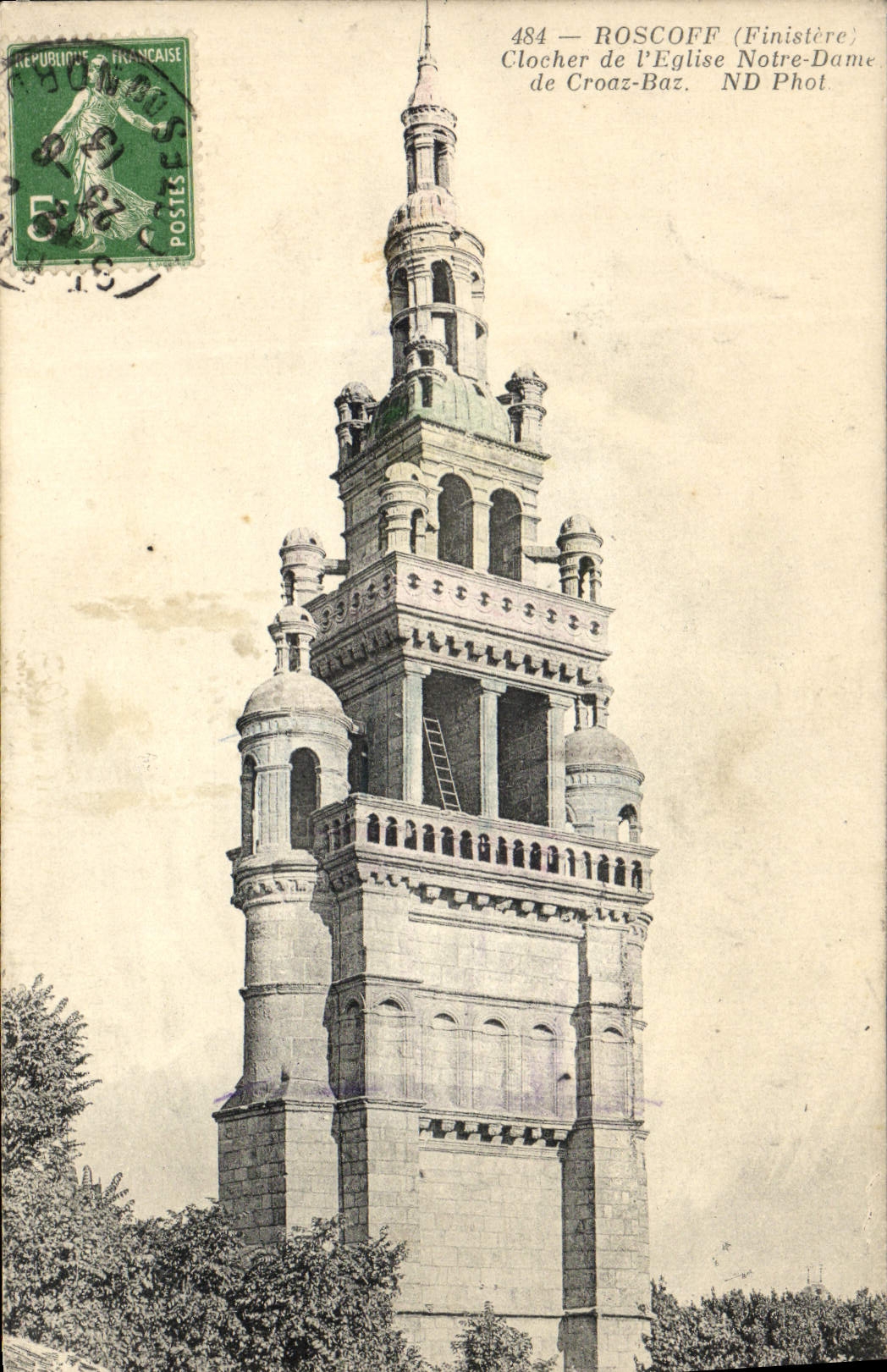 CPA Roscoff Clocher de L'Eglise Notre Dame de Croaz Baz
