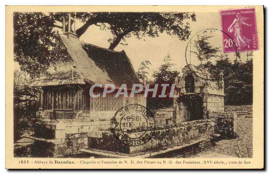 CPA Abbaye de Daoulas Chapelle et Fontaine des Fleurs ou des Fontaines
