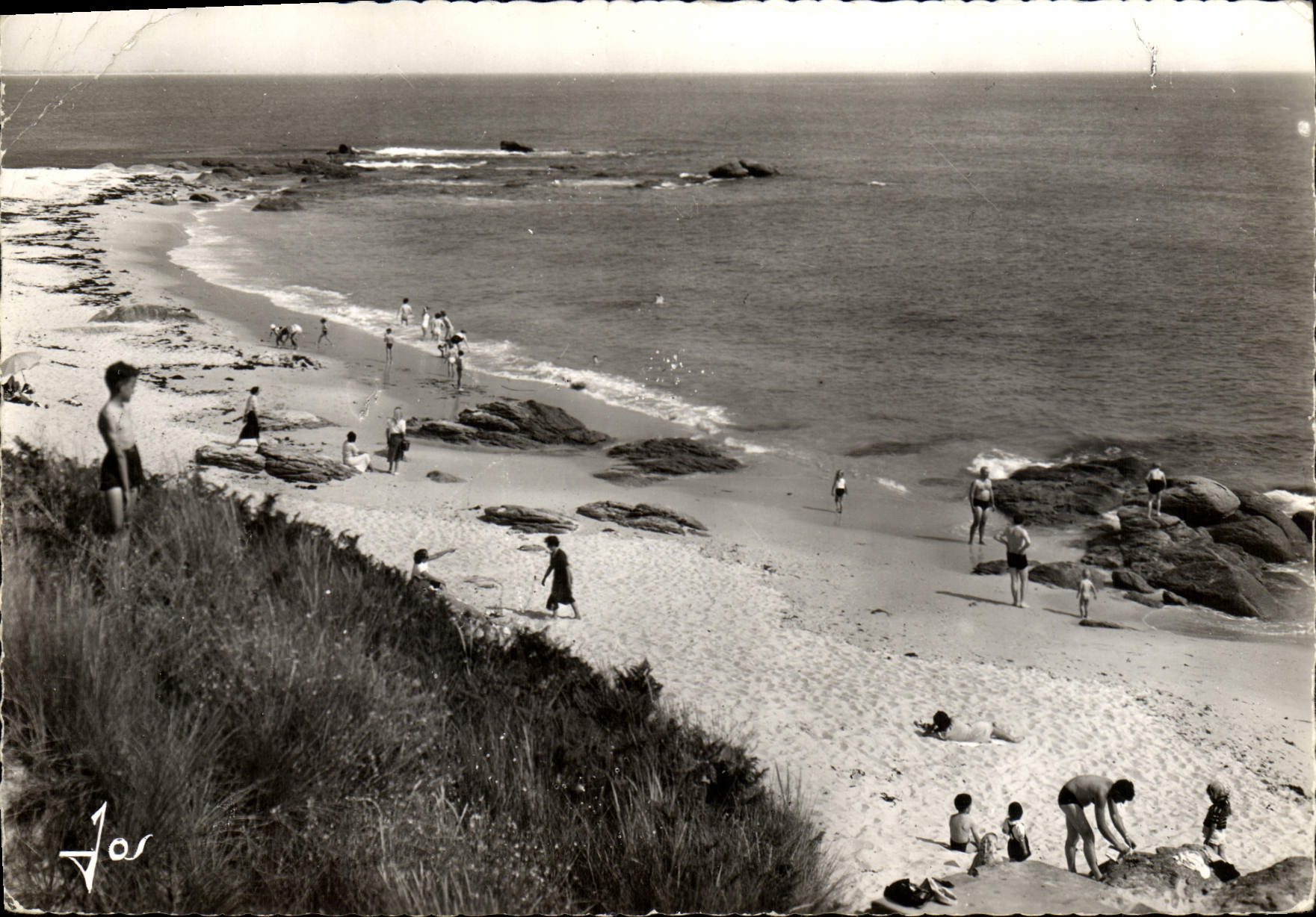 CPM Beg Meil par Fouesnant La grande plage de sable fin et les dunes
