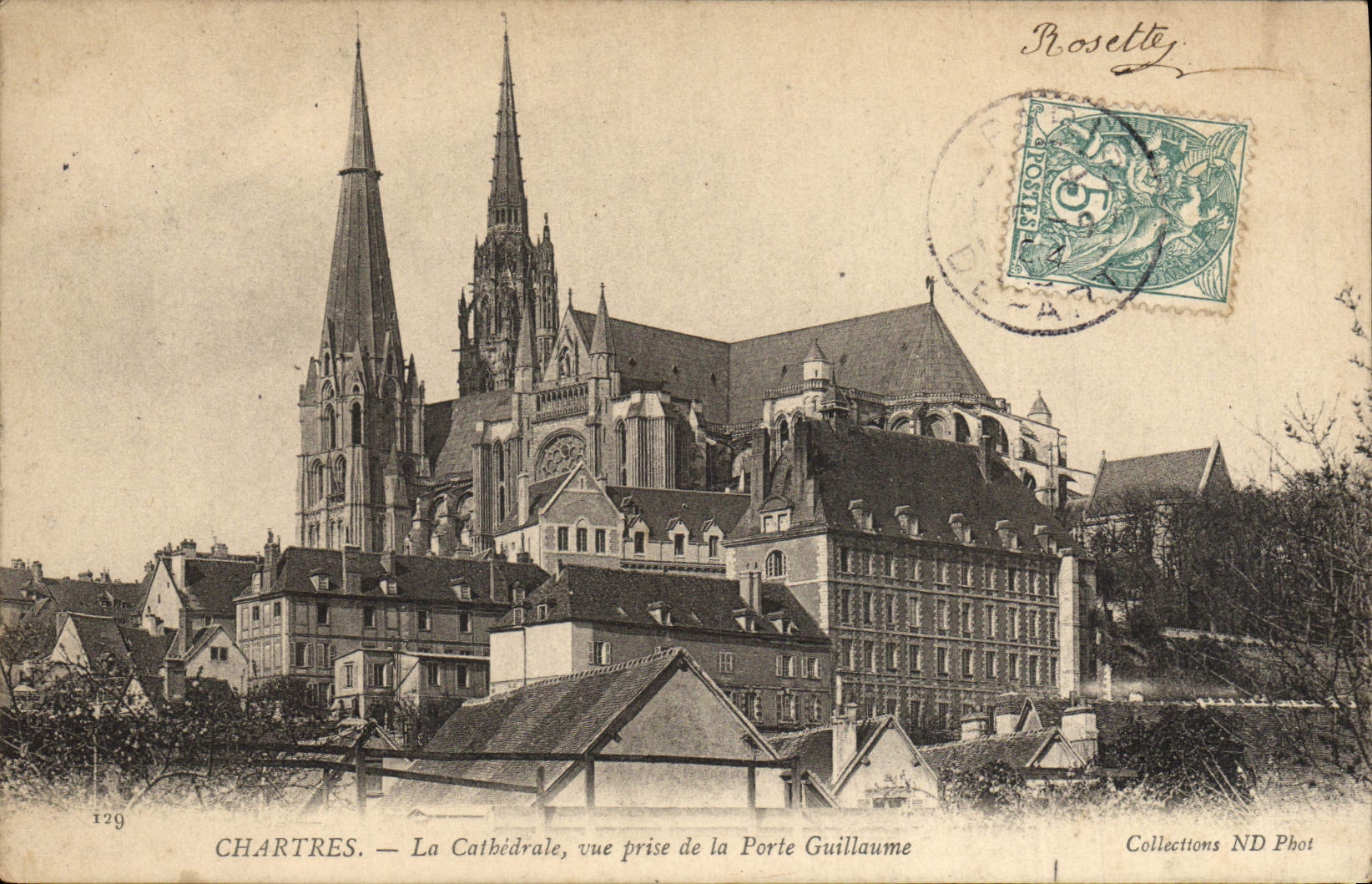 Chartres — La Cathédrale, vue prise de la Porte Guillaume — Collections ND Phot, n°129