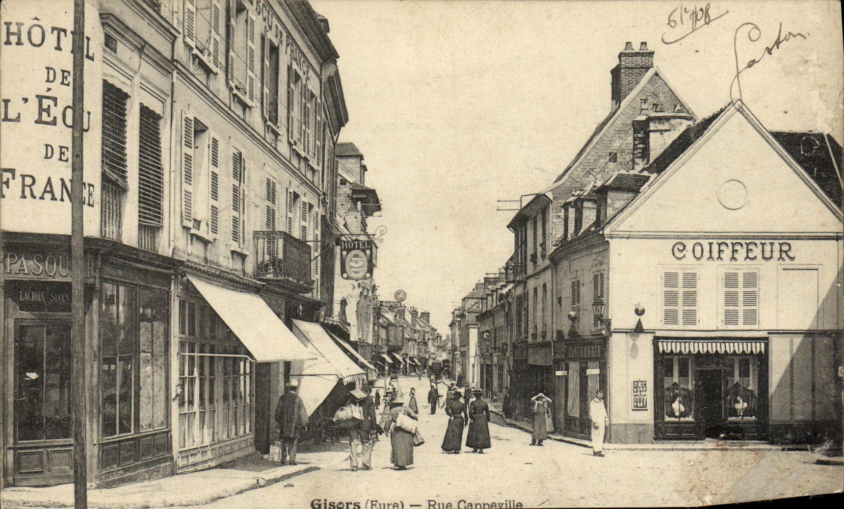 CPA Gisors Rue Ganneville Coiffeur Hotel de l'Ecu de France