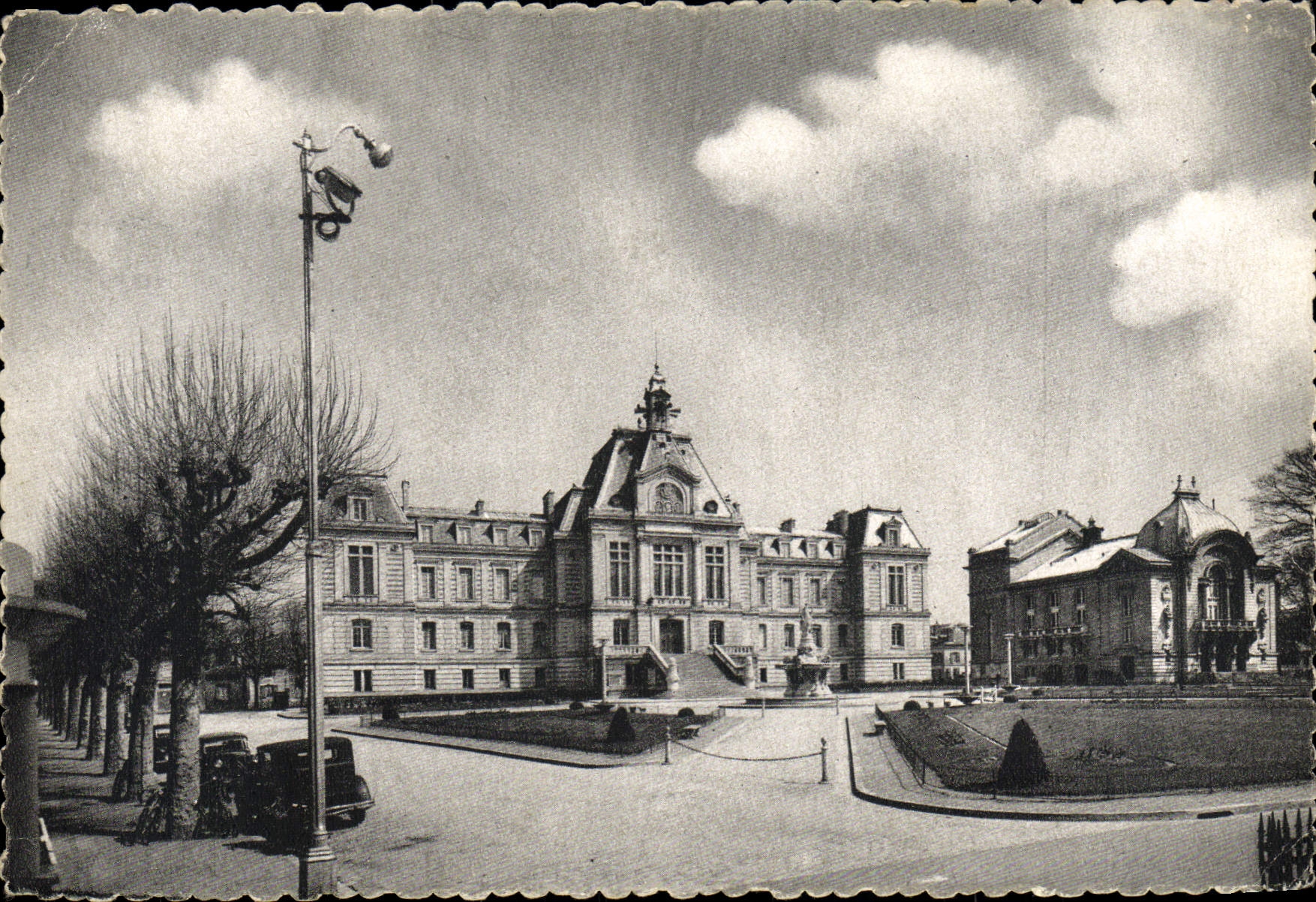 CPM Evreux L'Hotel De Ville
