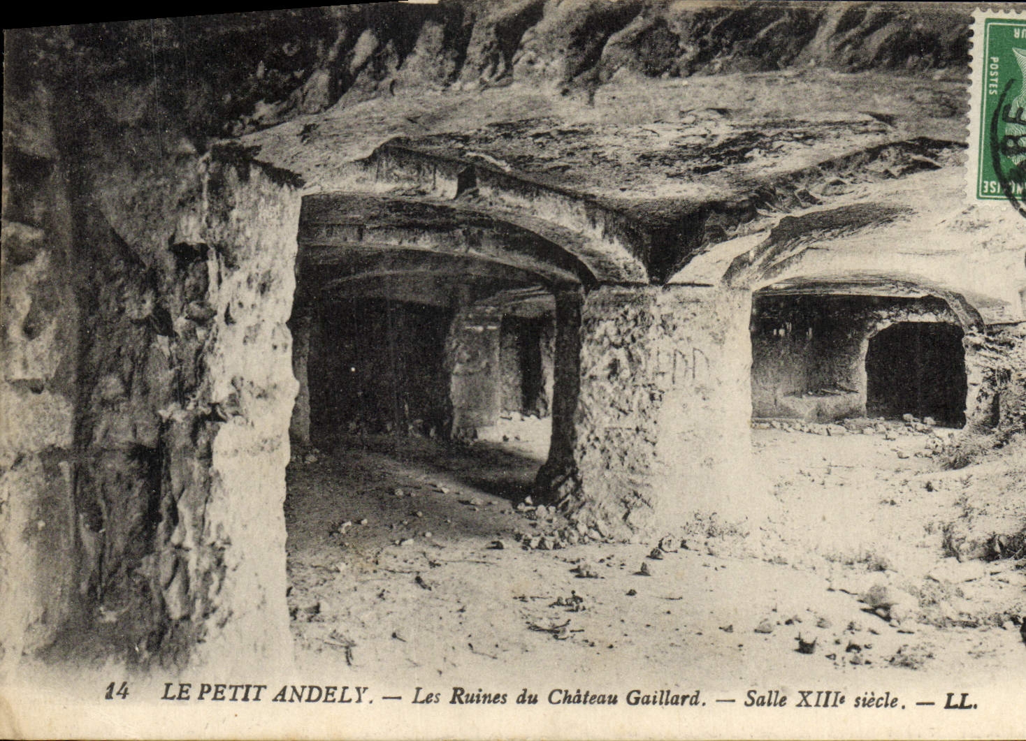 Le Petit Andely — Les Ruines du Château Gaillard — Salle XIIIe siècle — LL.