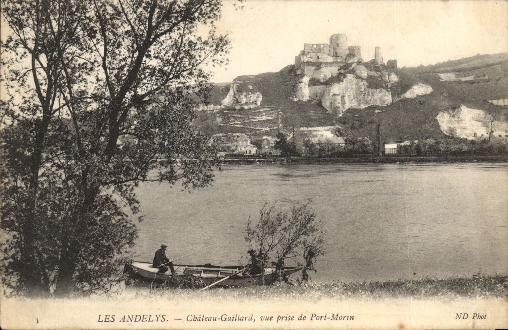 Les Andelys — Château-Gaillard, vue prise de Port-Morin — ND Phot