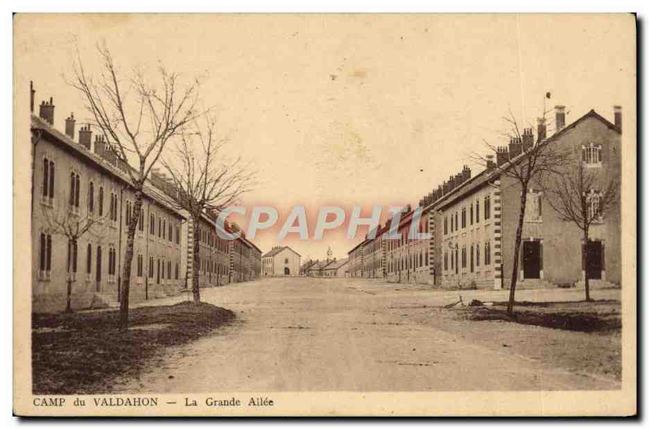 Camp du Valdahon — La Grande Allée — Éditeur non identifié