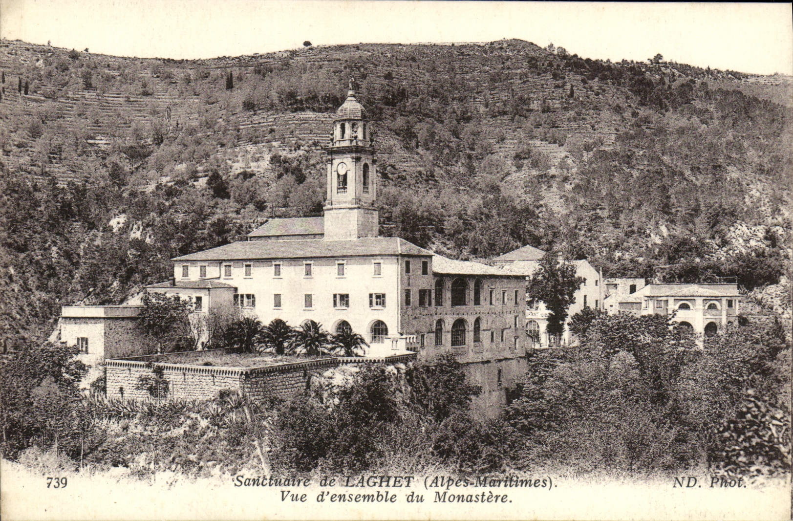 CPA Sanctuaire de Laghet Vue d'ensemble du Monastere