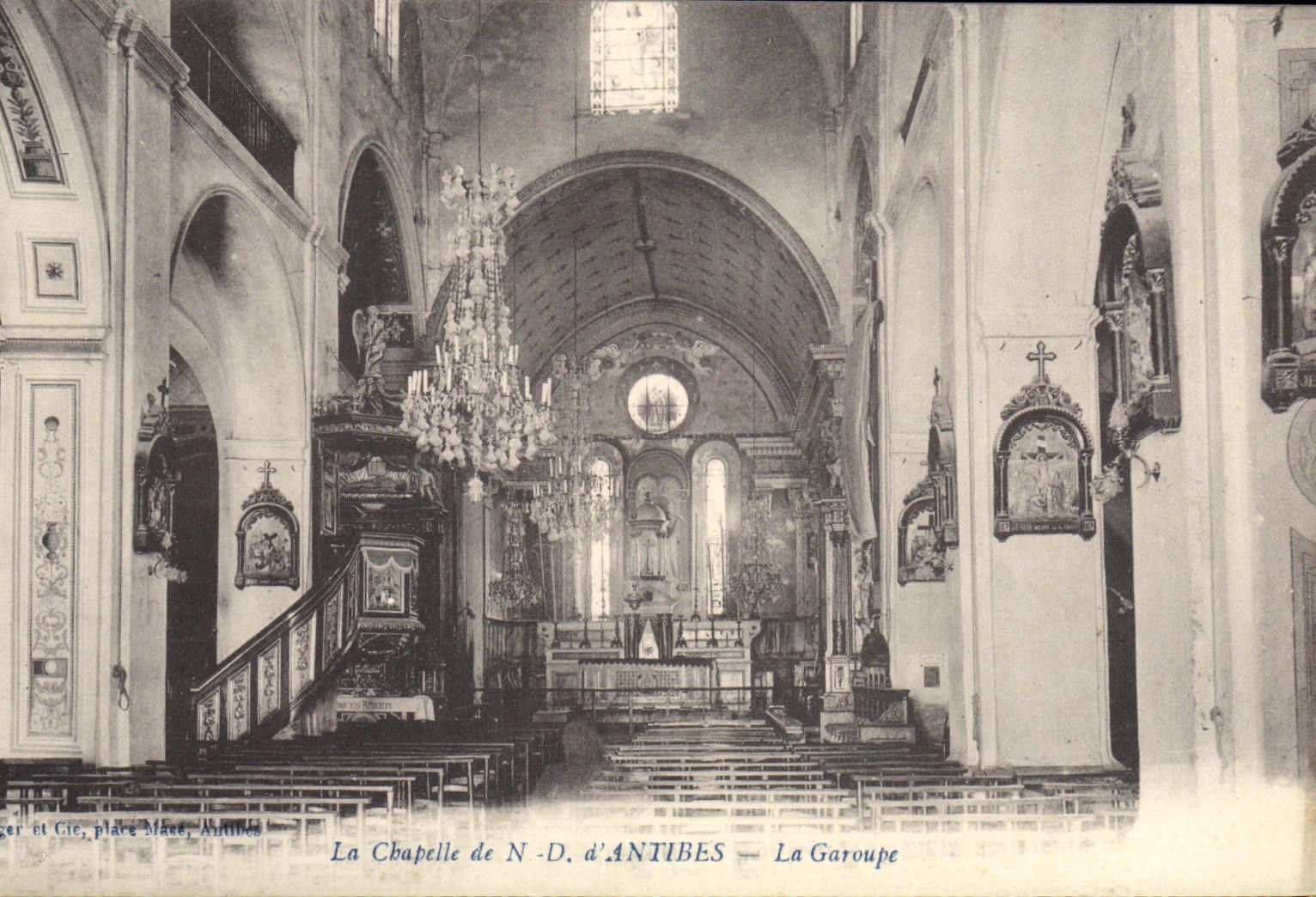 CPA La Chapelle de ND d'Antibes La Garoupe