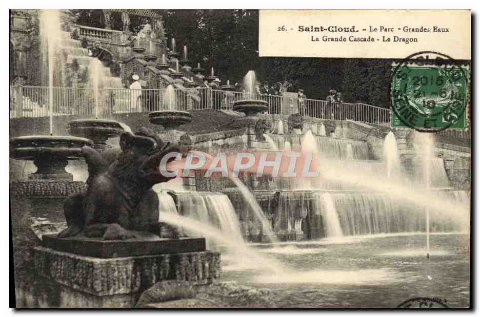 CPA Saint Cloud Le Parc Grandes Eaux La Grande Cascade Le dragon 
