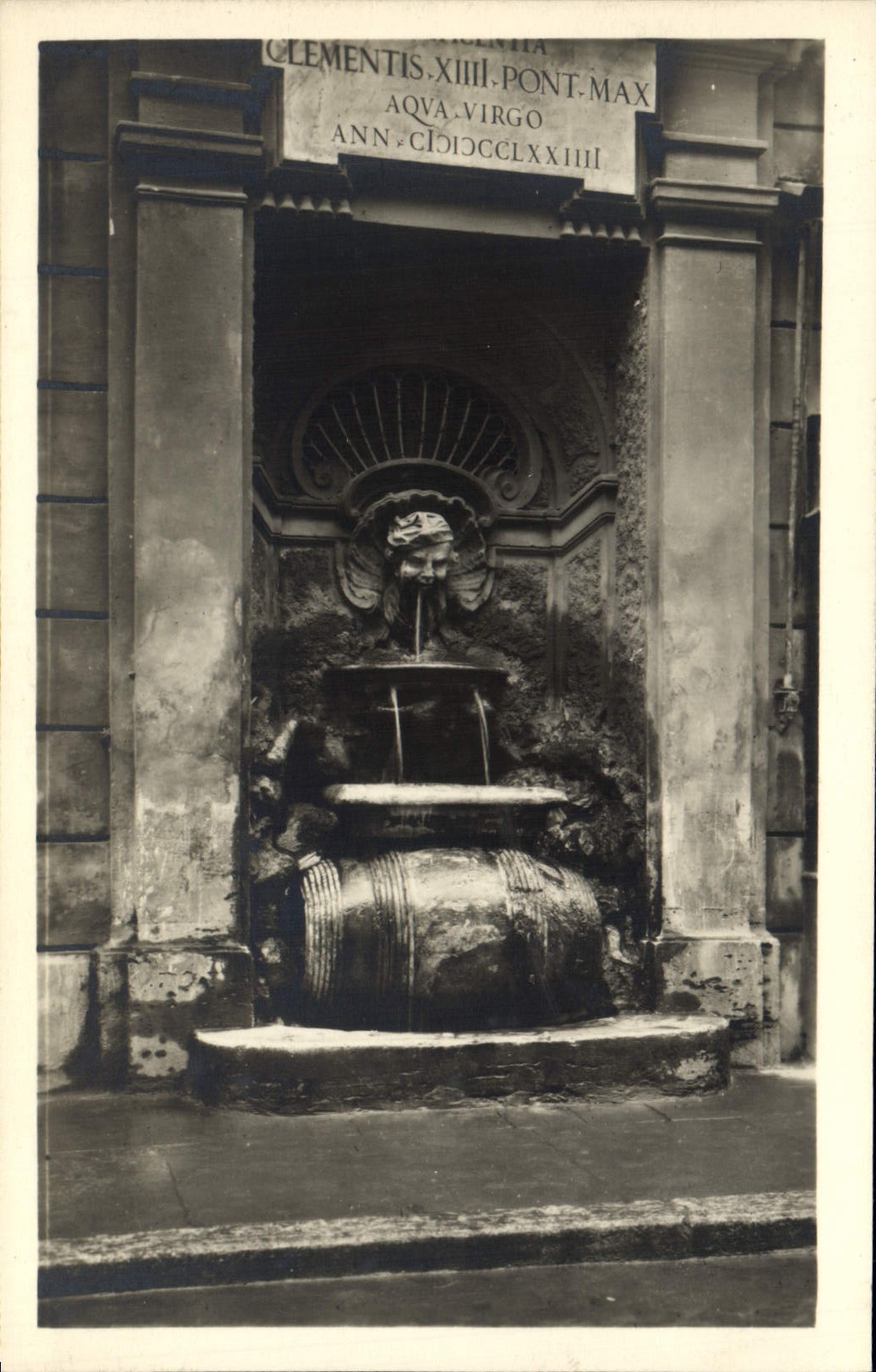 CPA Roma Fontana di Clemente XIV in Via Ripetta