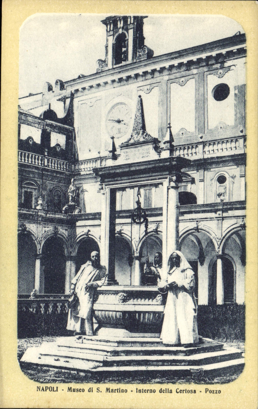 CPA Napoli Museo Di S Martino Laterno Della Certosa Pozzo