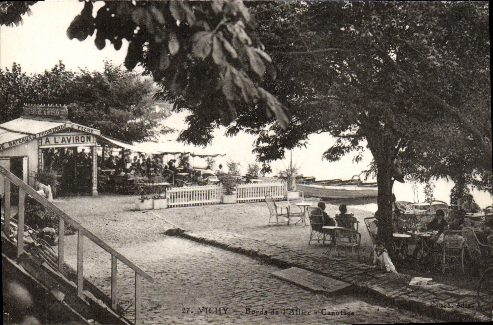 Bords de l'Allier — Canotage à Vichy — Heure, édit.
