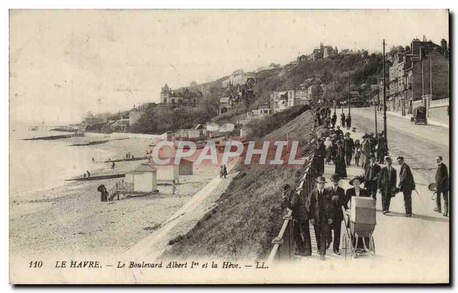 CPA Le Havre Le Boulevard Albert 1er Et La Heve Cachet 1er regiment d'artillerie a pied