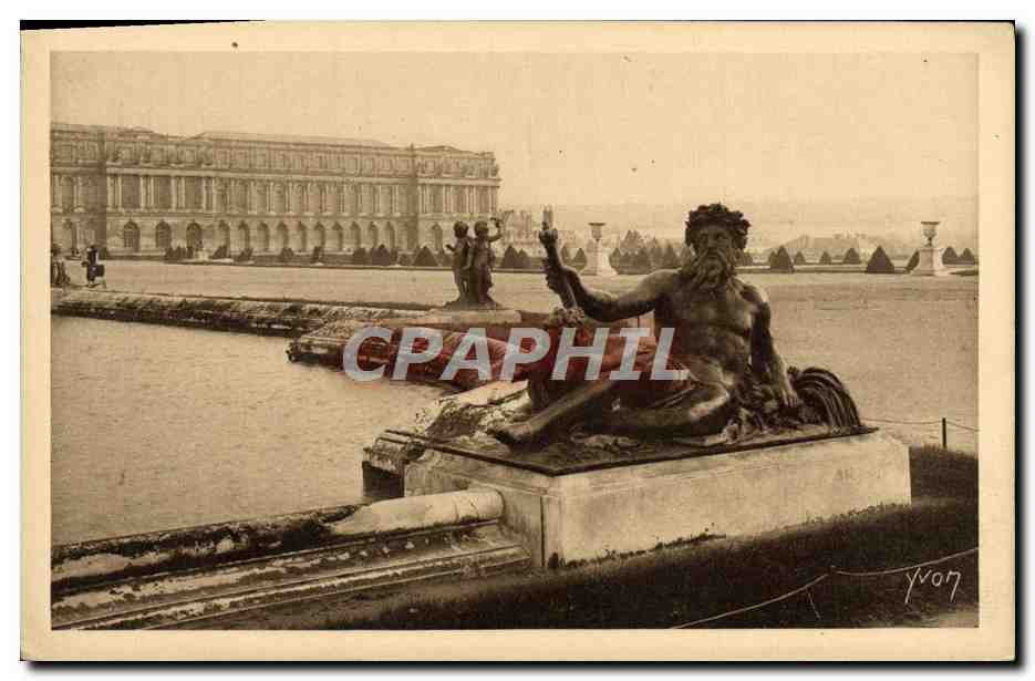 CPA Splendeurs Et Charmes De Versailles Parterre d'eau Le Rhone