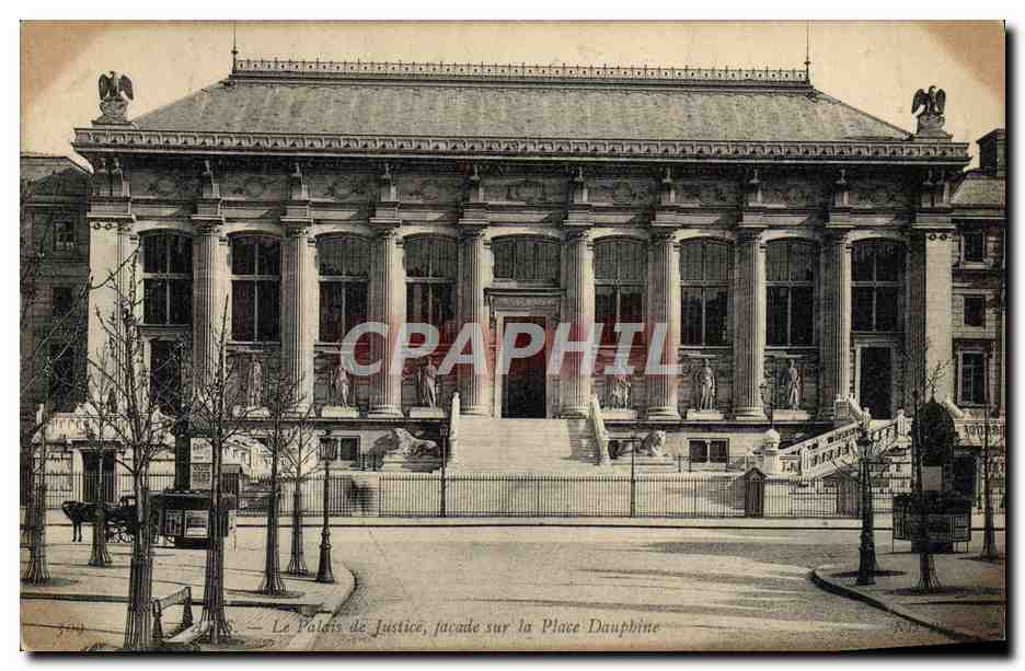 CPA Paris Le Palais De Justice Facade Sur La Place Dauphine