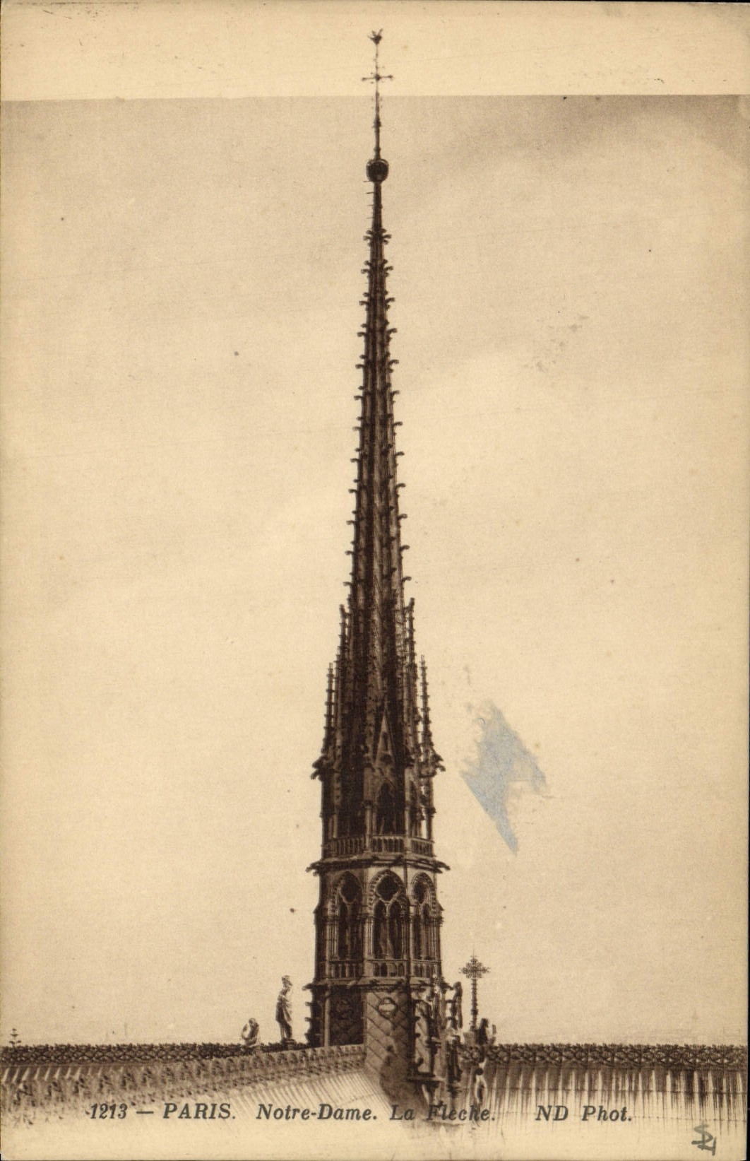 CPA Paris Notre Dame La Fleche