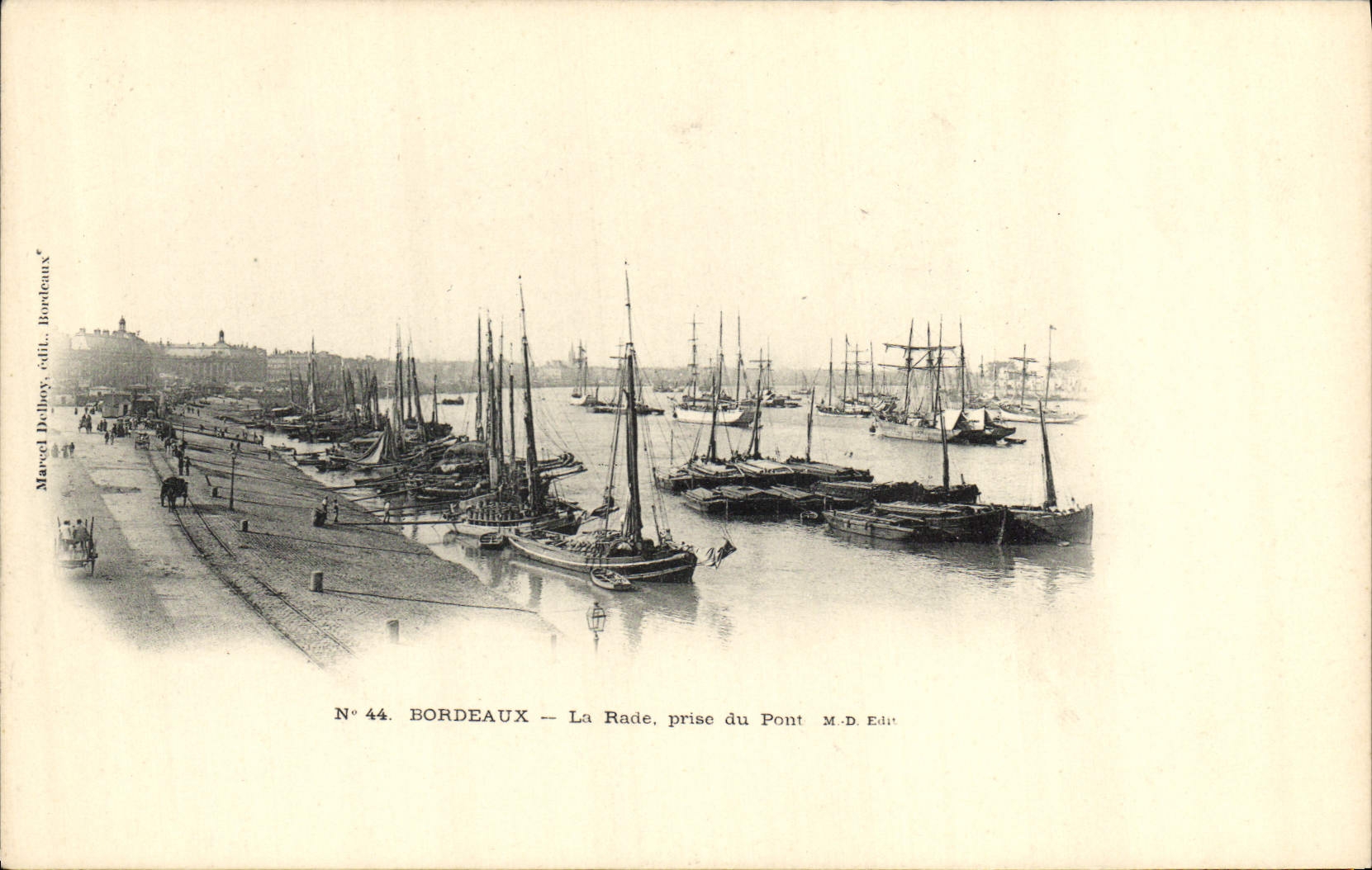 CPA Bordeaux La Rade Prise Du Pont Bateaux