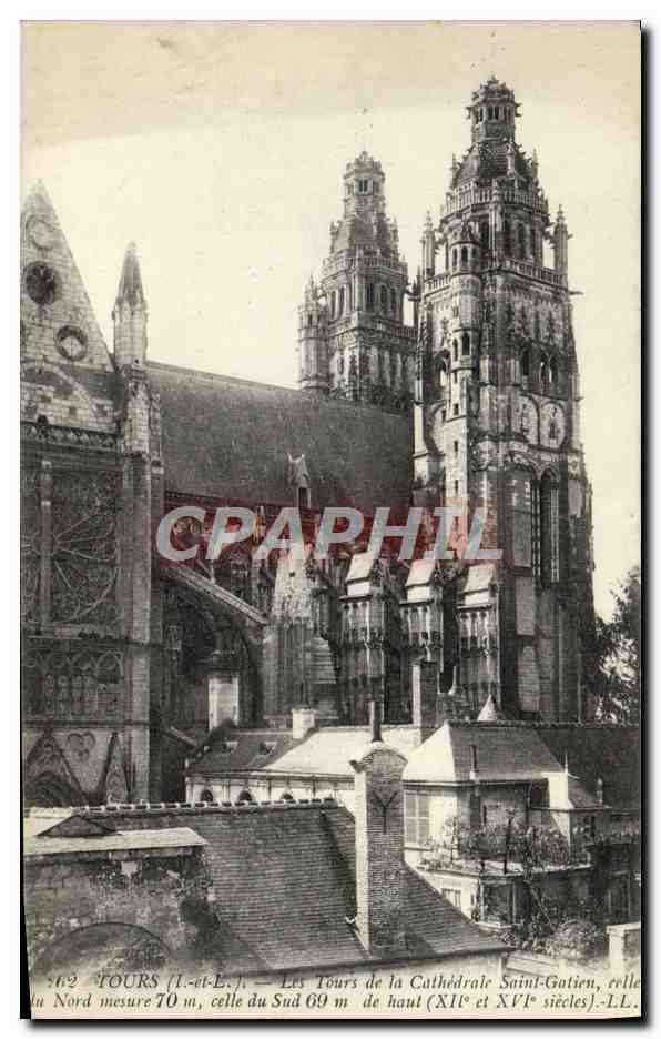 CPA Tours Les Tours De La Cathedrale Saint Gatien